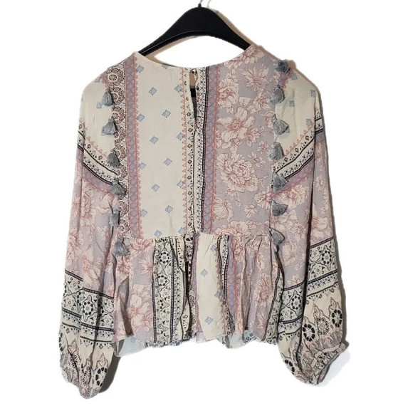 AE Quilt Pastel Embroidered Bell Sleeve Peasant Boho Top XXS Festival Hippie - Picture 3 of 9